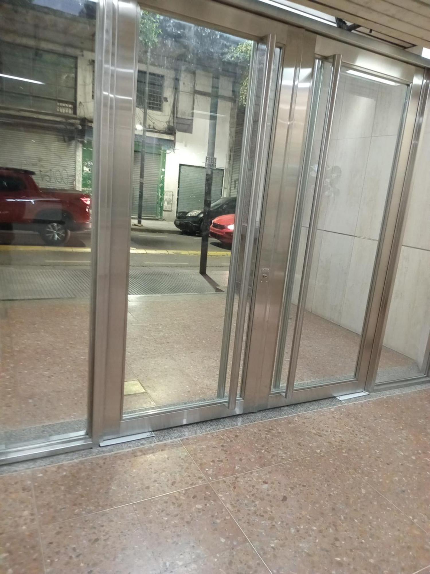 Ciudad De Bs As 1 *